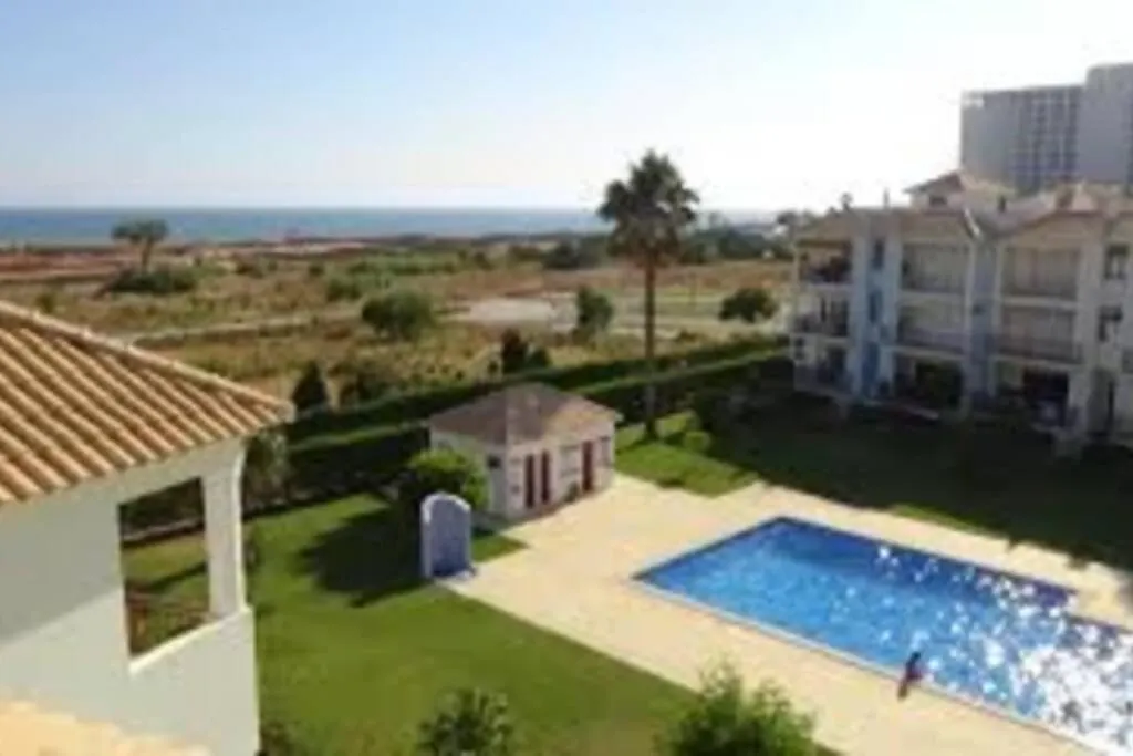 Vila Columbus T2 Frente Mar E Piscina Quarteira 0*,